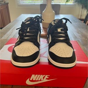 Brand new Nike panda